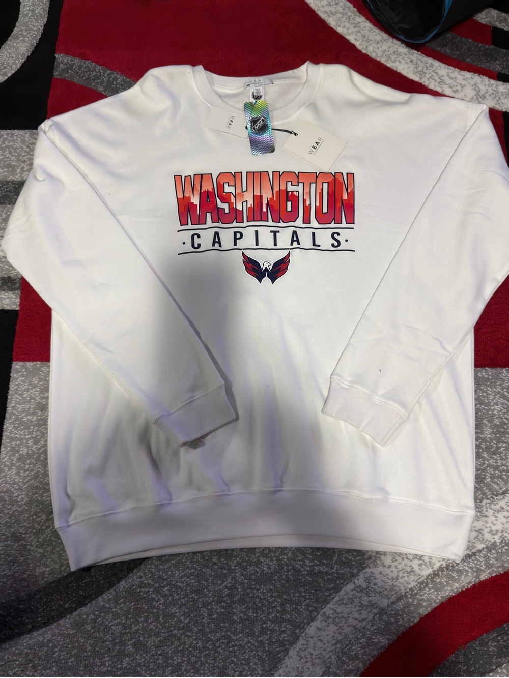 NHL Washington Capitals White Crewneck with Red Gradient Logo